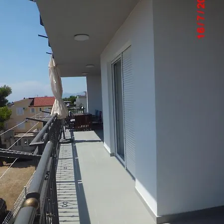 Viskovic Apartment Makarska