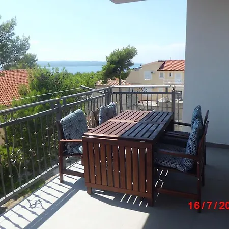 Viskovic Apartment *